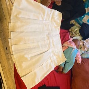 White Pleated skirt